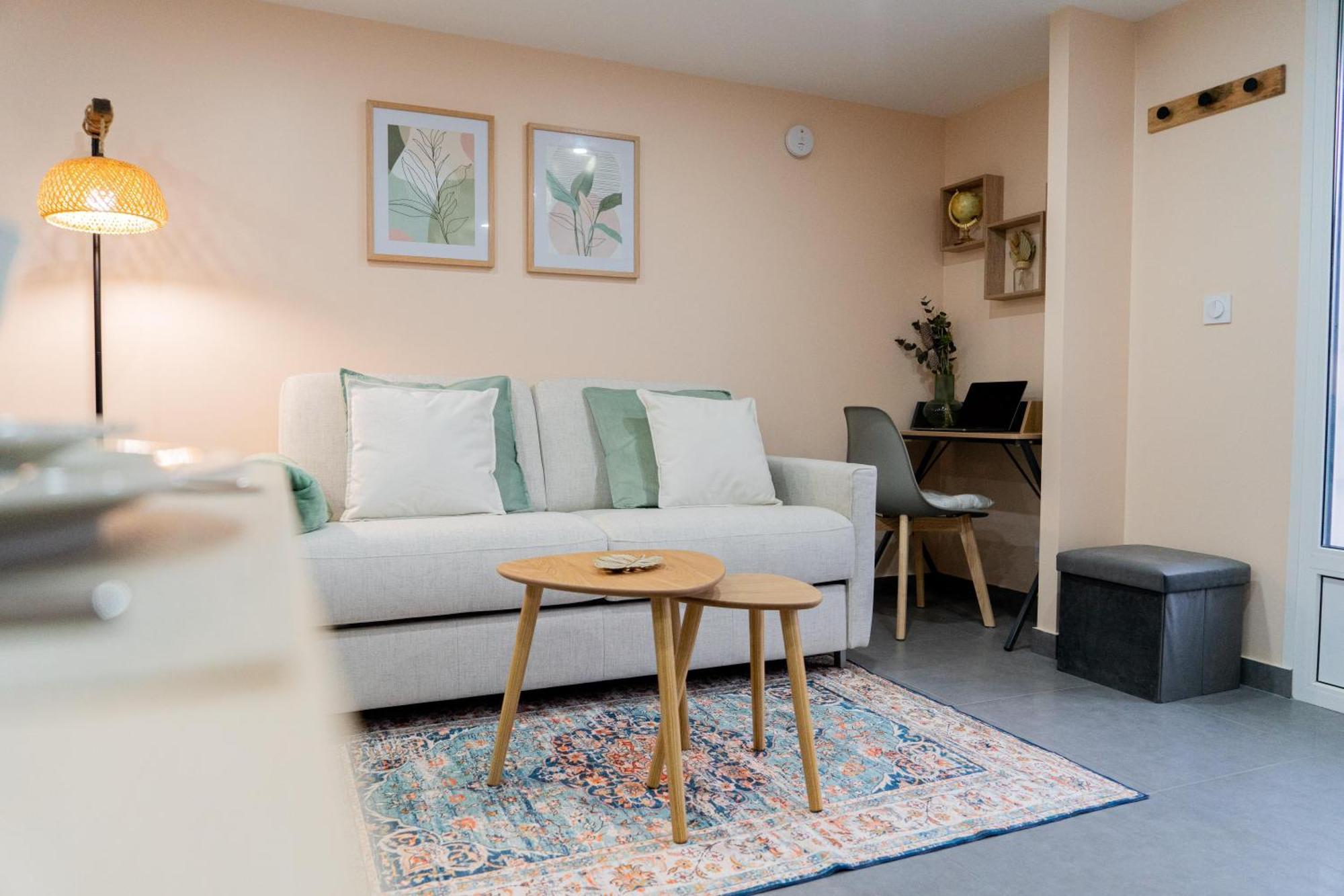 Appartement Cosy Le Lys Vert A 40Mn De Paris Dammarie-lè-Lys 외부 사진